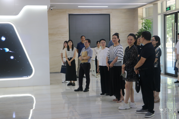 现场观摩、交流互促。通讯员供图